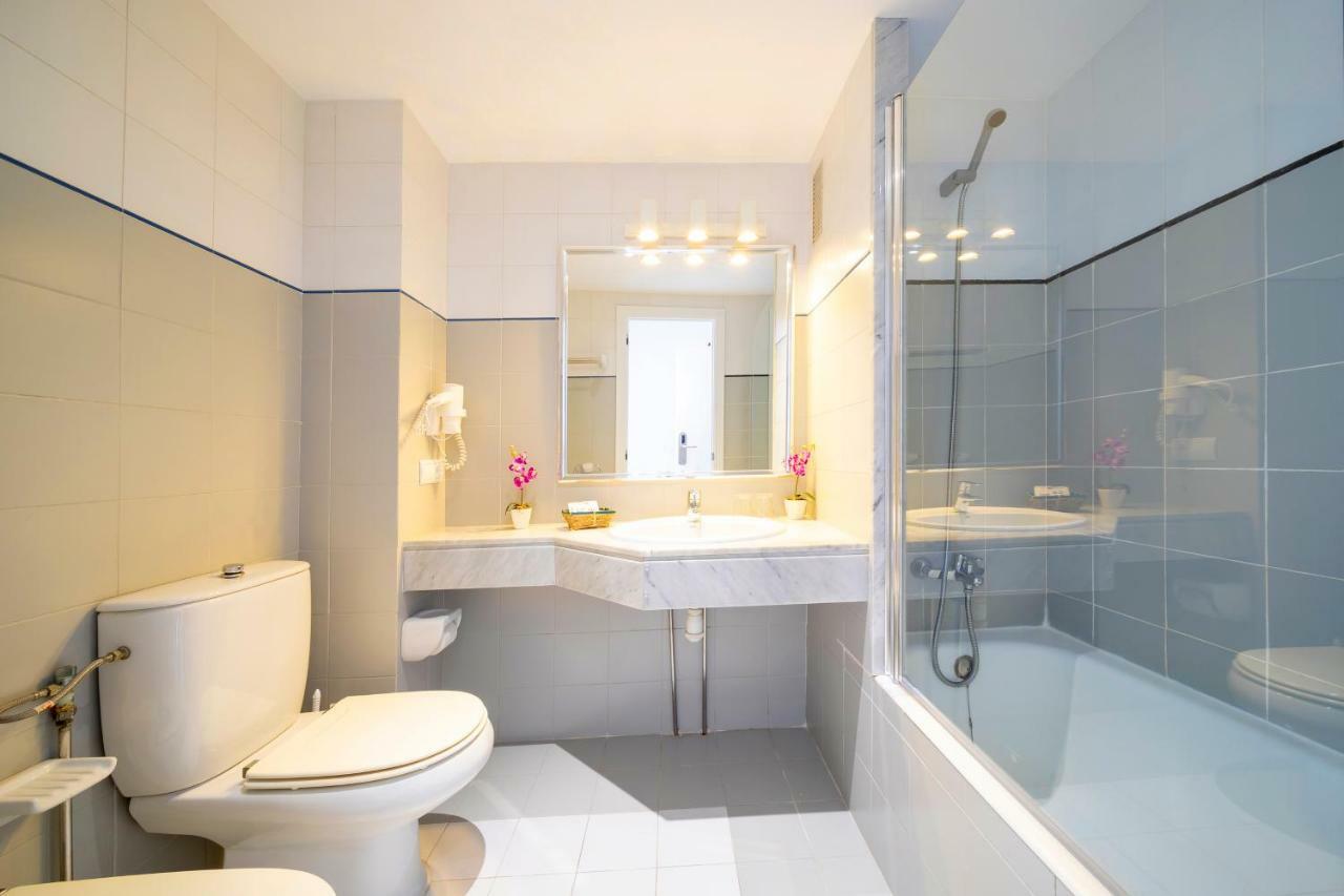 Twin Room Terrace
