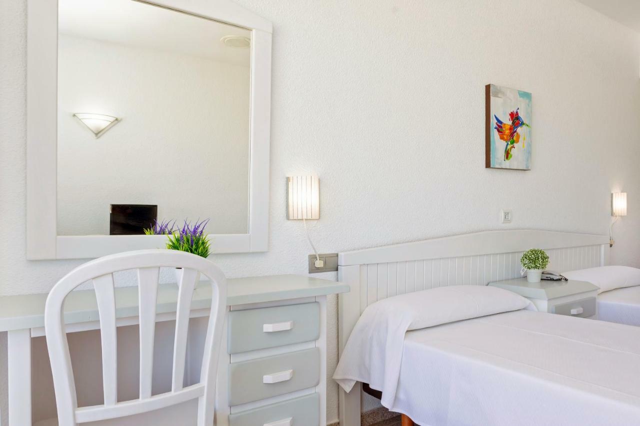 Twin Room Terrace